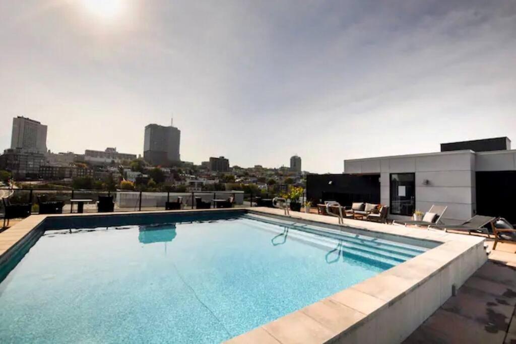 Condo - 305 Piscine Bbq Wifi Quebec City Exterior photo